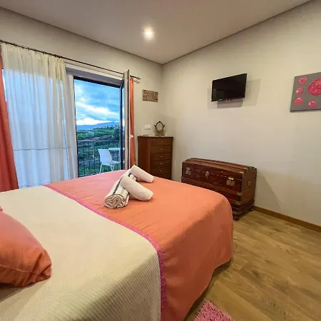 Sonhos D'ouro Homestay *
