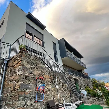 Δωμάτια σε οικογενειακή κατοικία Sonhos D'ouro *