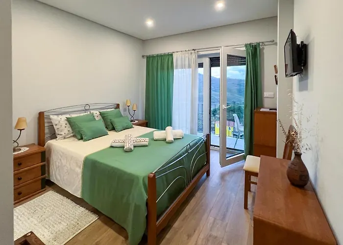 Privat bolig Sonhos D'ouro Ribeira (Penaguiao)
